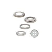 Bouton Polyester avec Anneau en Laiton